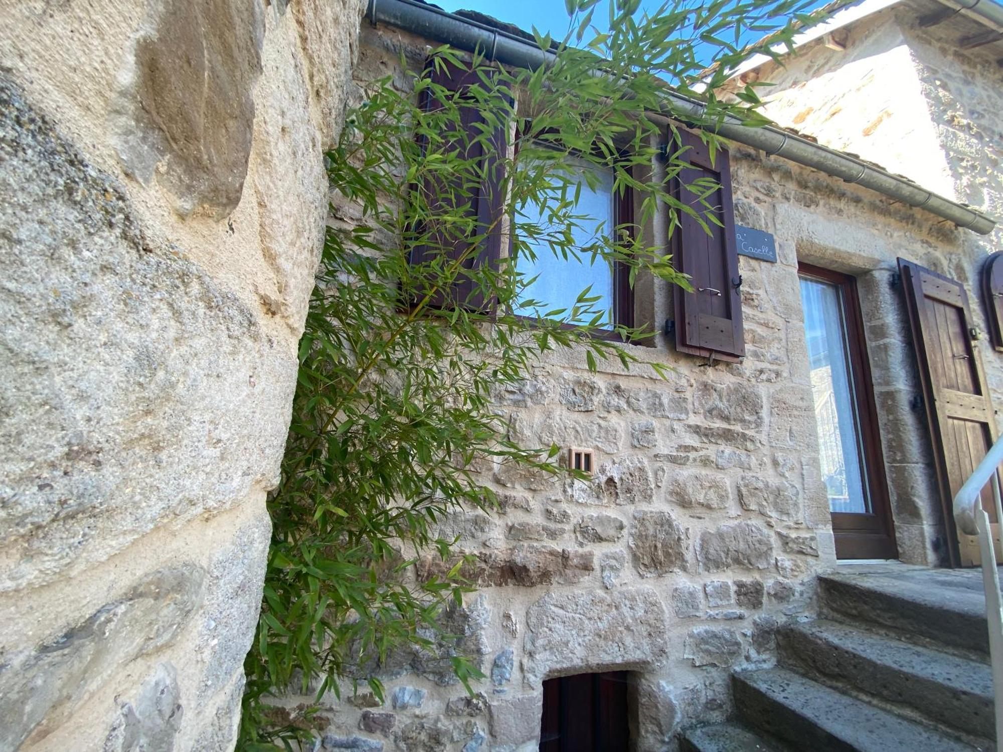 Les Caselles, Gite Et Maison D'Hotes Saint-Beauzely المظهر الخارجي الصورة