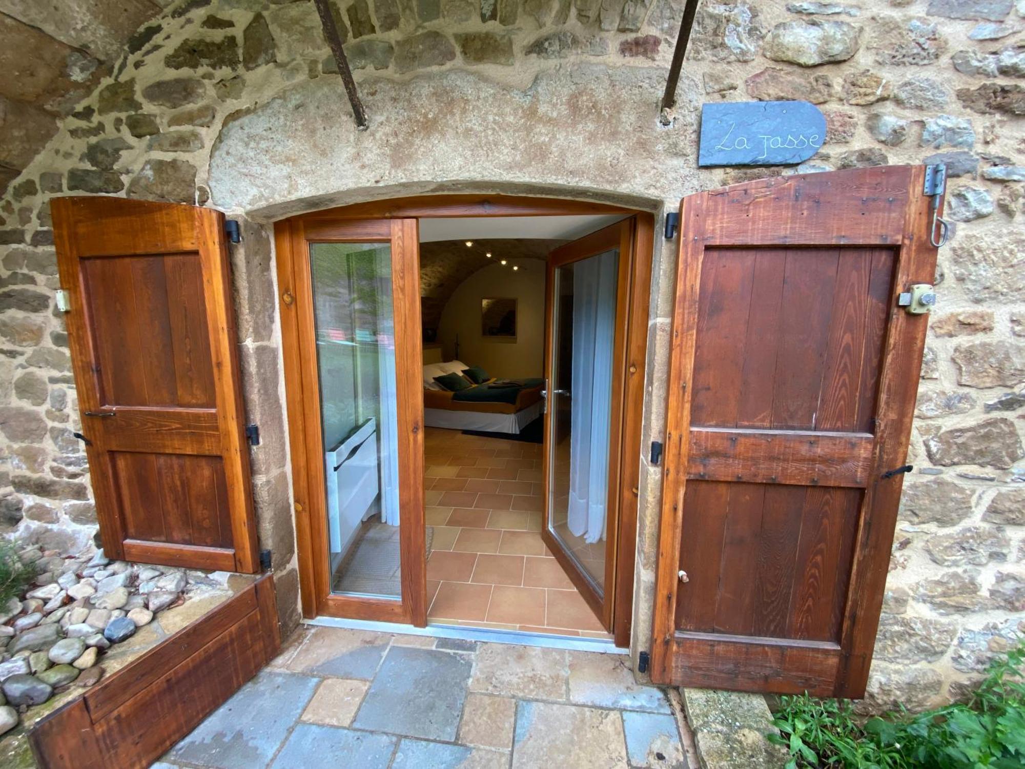 Les Caselles, Gite Et Maison D'Hotes Saint-Beauzely المظهر الخارجي الصورة